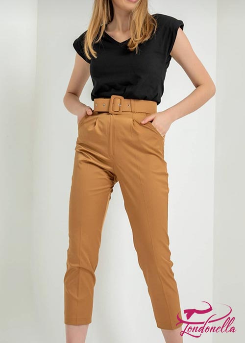 Summer camel trousers with belt fit elegant & casual look